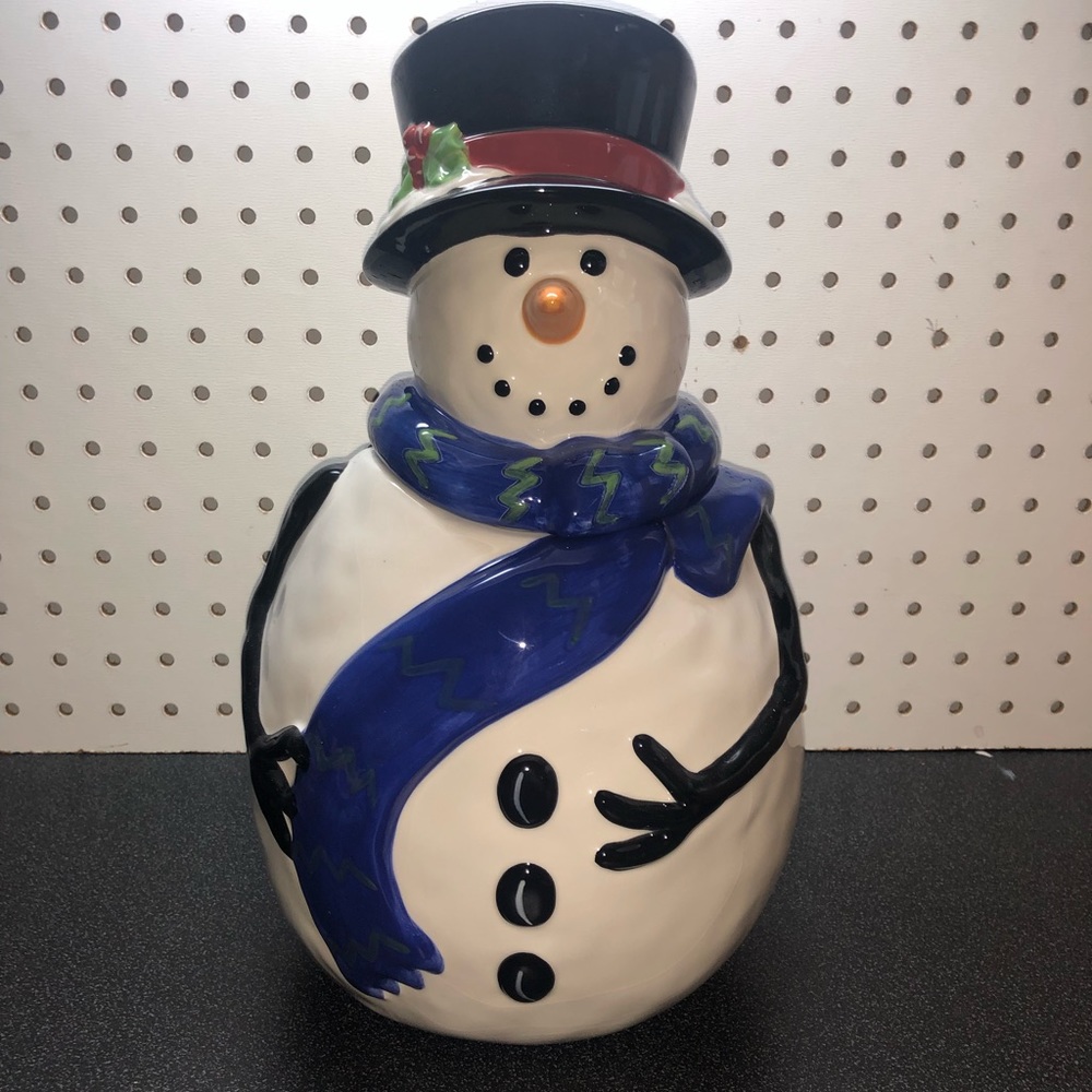Vtg Whole Home Holiday Harmony Snowman Cookie Jar Blue Scarf - 7.25”x12”